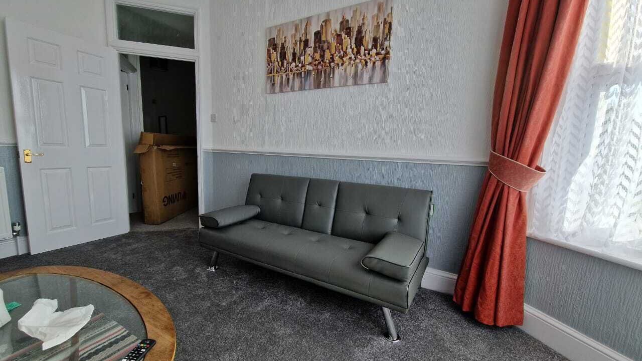 Photo of Livingroom in Swanley