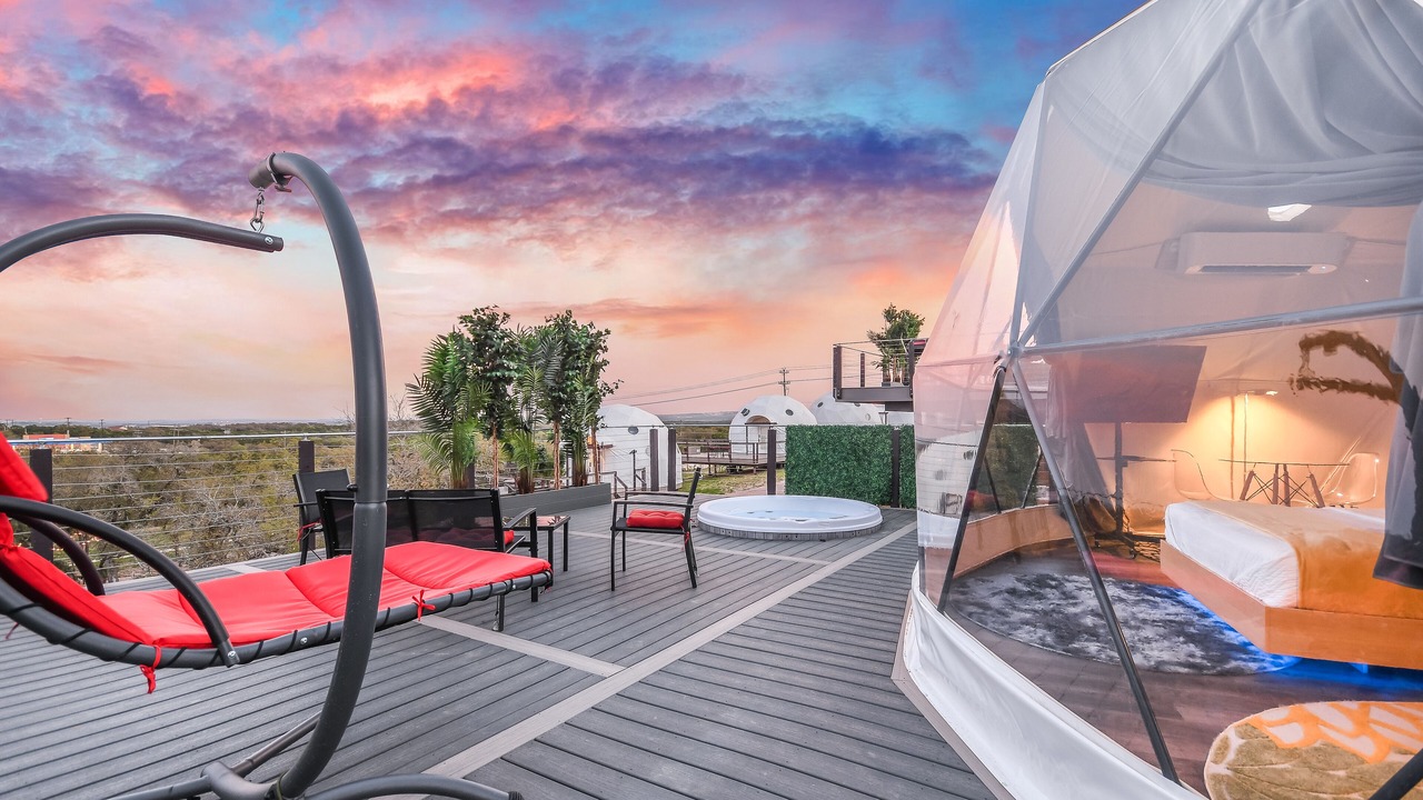 Photo of Patio Balcony in Lago Vista