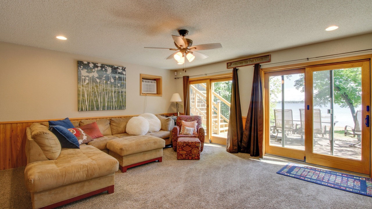 Photo of Livingroom in Brainerd