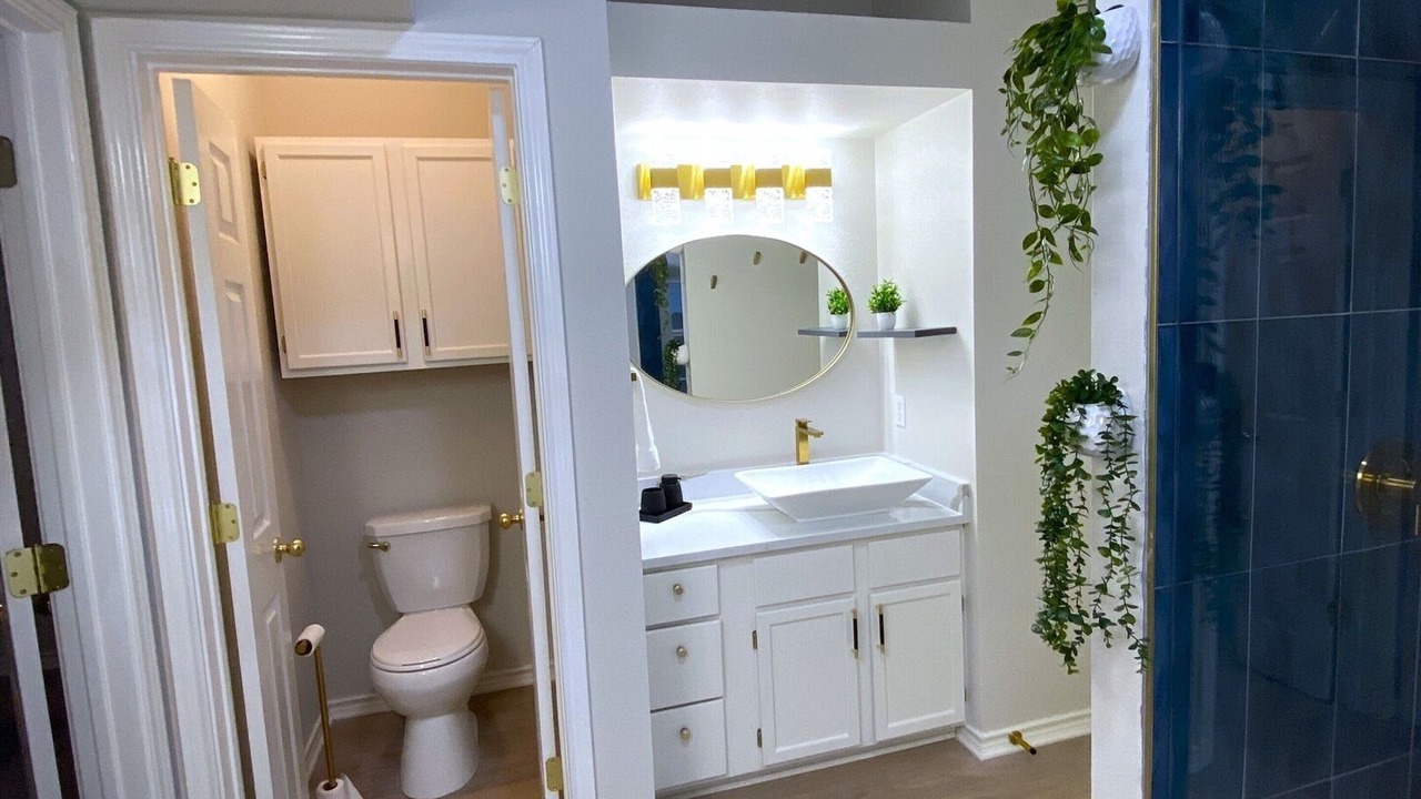 Photo of Bathroom in Cherrywood