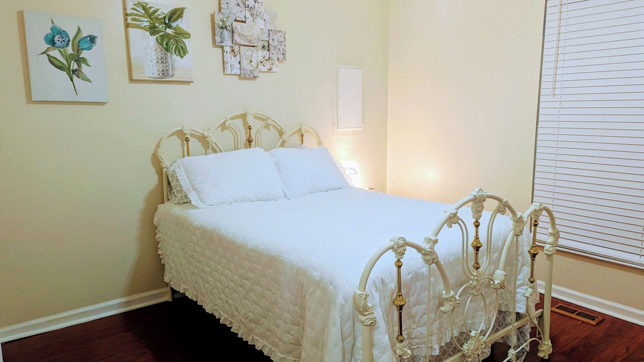 Photo of Bedroom in Smyrna