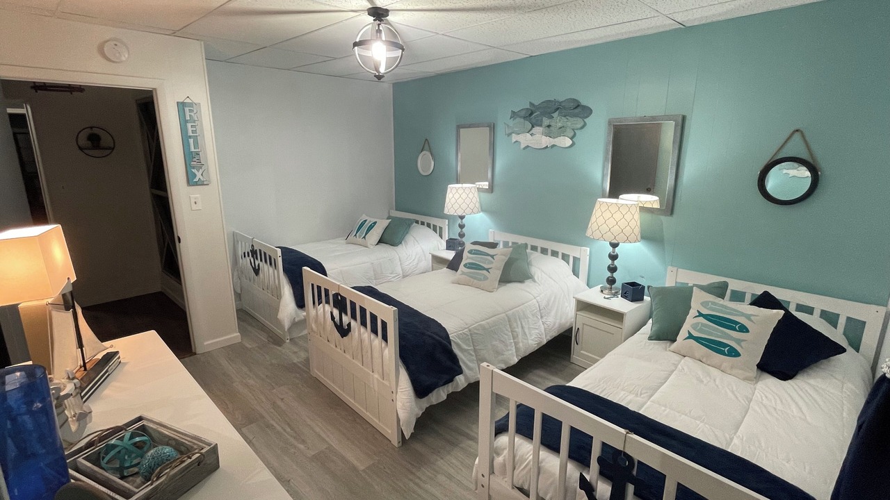 Photo of Bedroom in Hubbard Lake