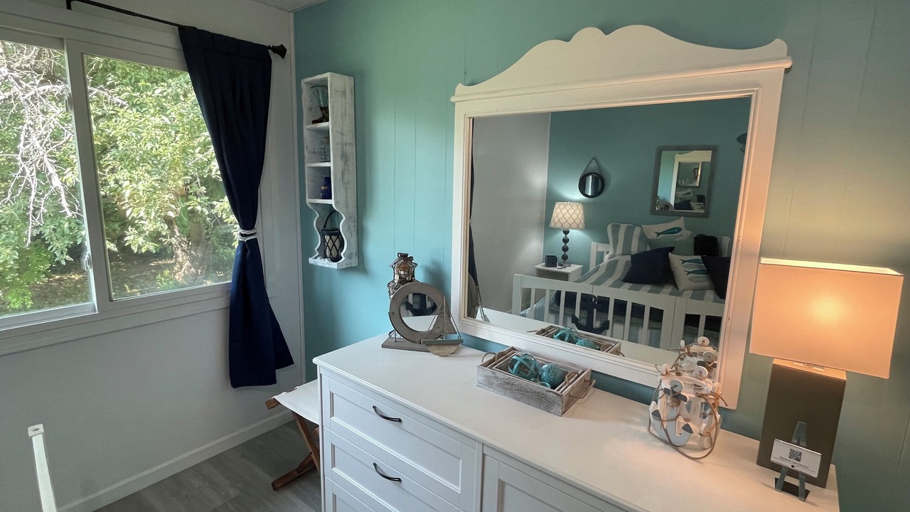 Photo of Bedroom in Hubbard Lake
