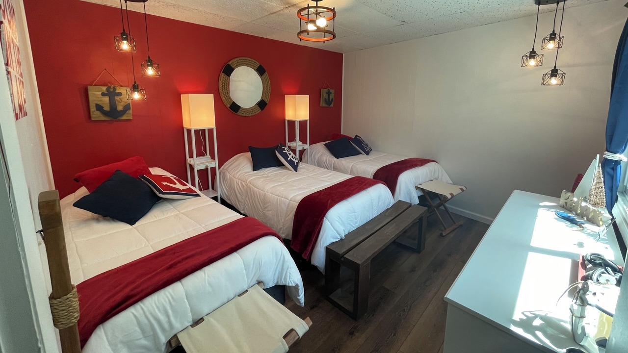 Photo of Bedroom in Hubbard Lake