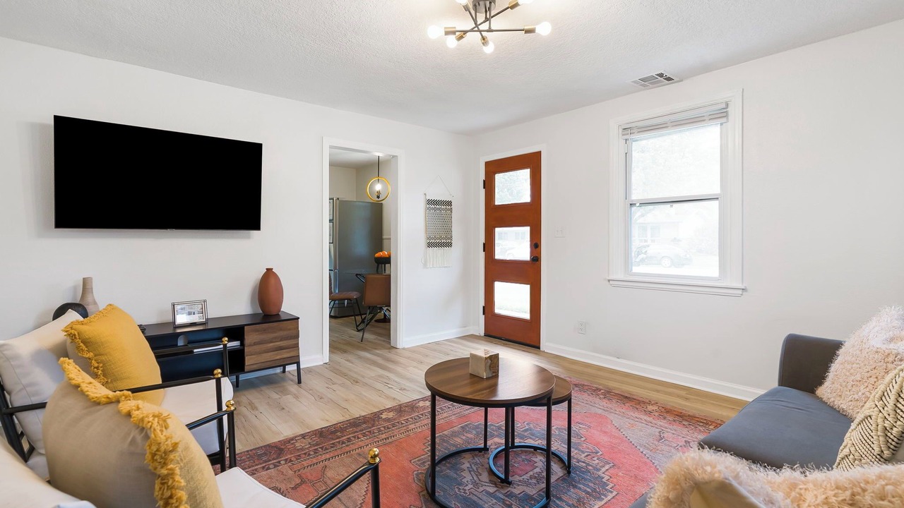 Photo of Livingroom in Joplin