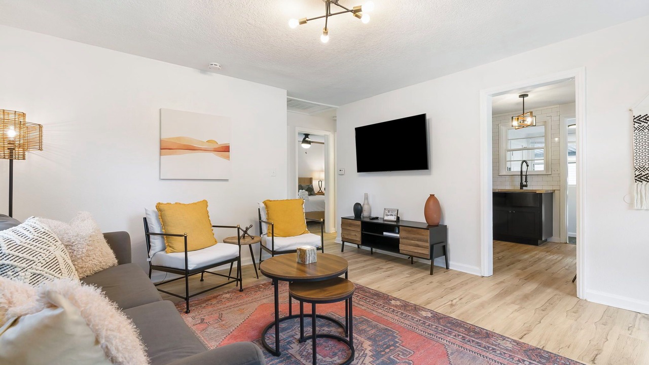 Photo of Livingroom in Joplin