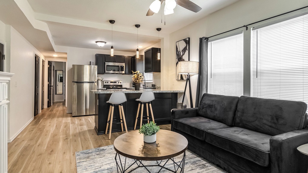 Photo of Livingroom in Bartlesville