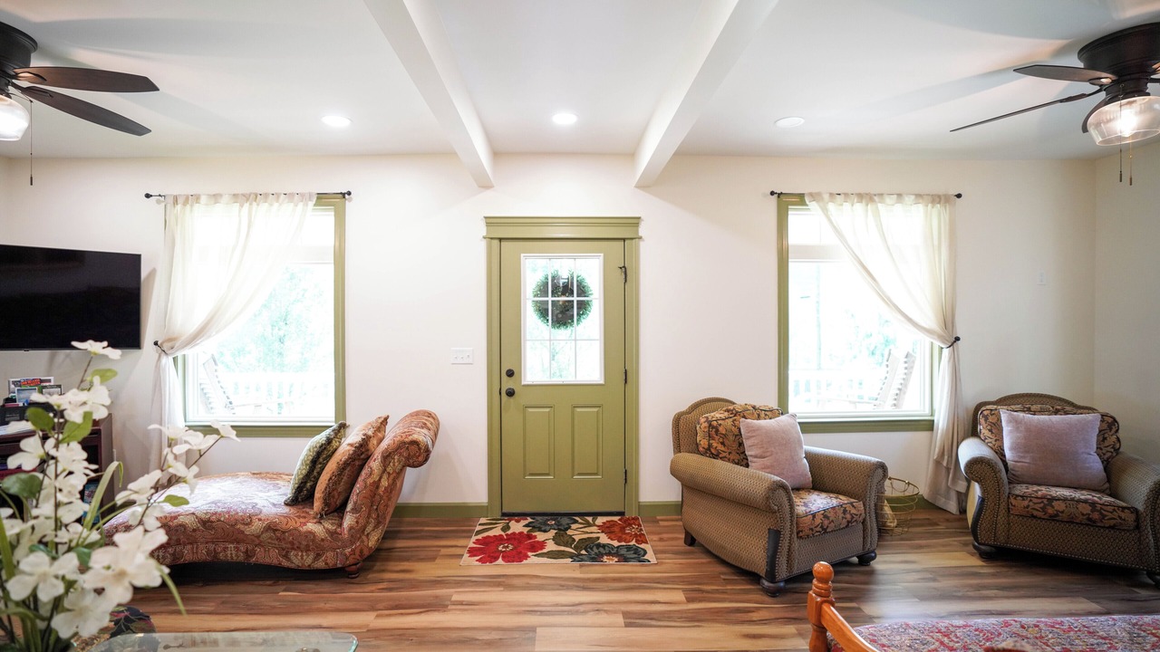 Photo of Livingroom in Brockton