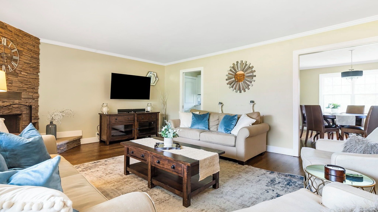 Photo of Livingroom in Joplin