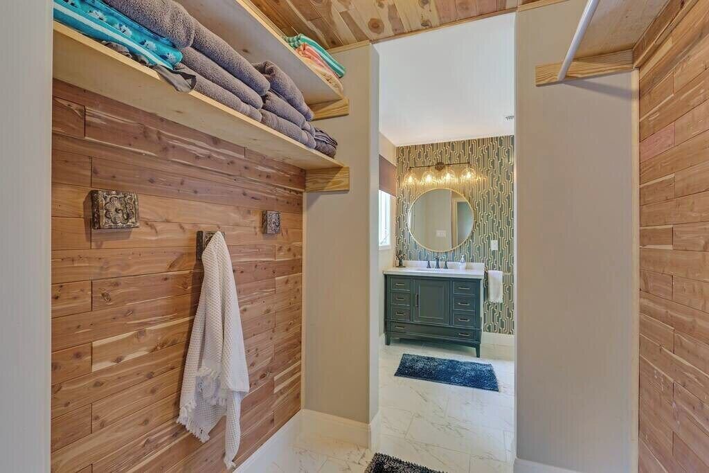 Photo of Bathroom in Burnet
