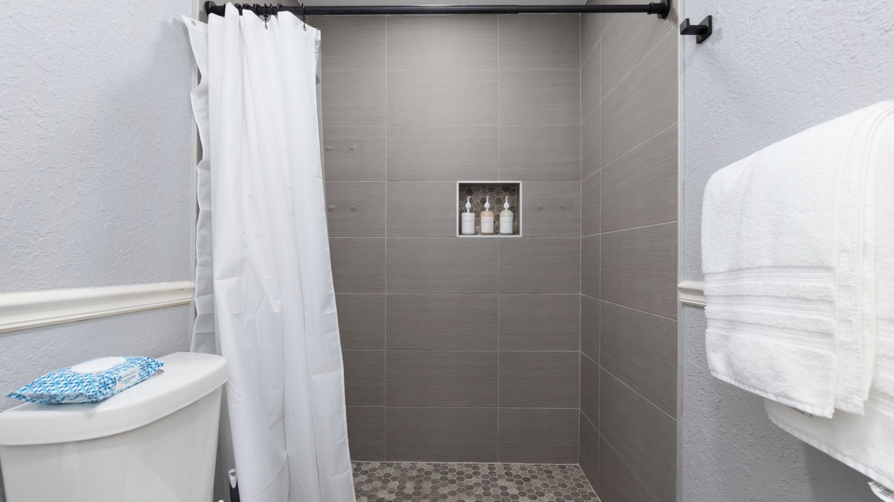 Photo of Bathroom in Brownsville