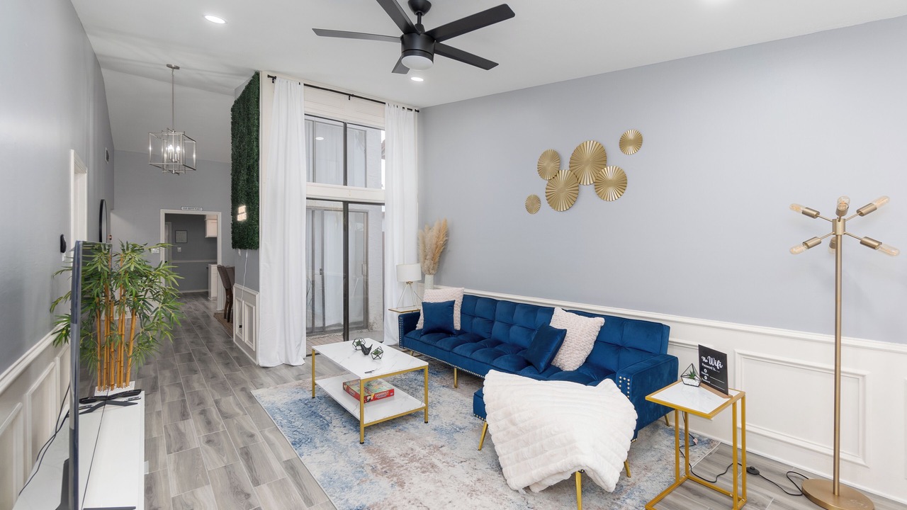 Photo of Livingroom in Brownsville