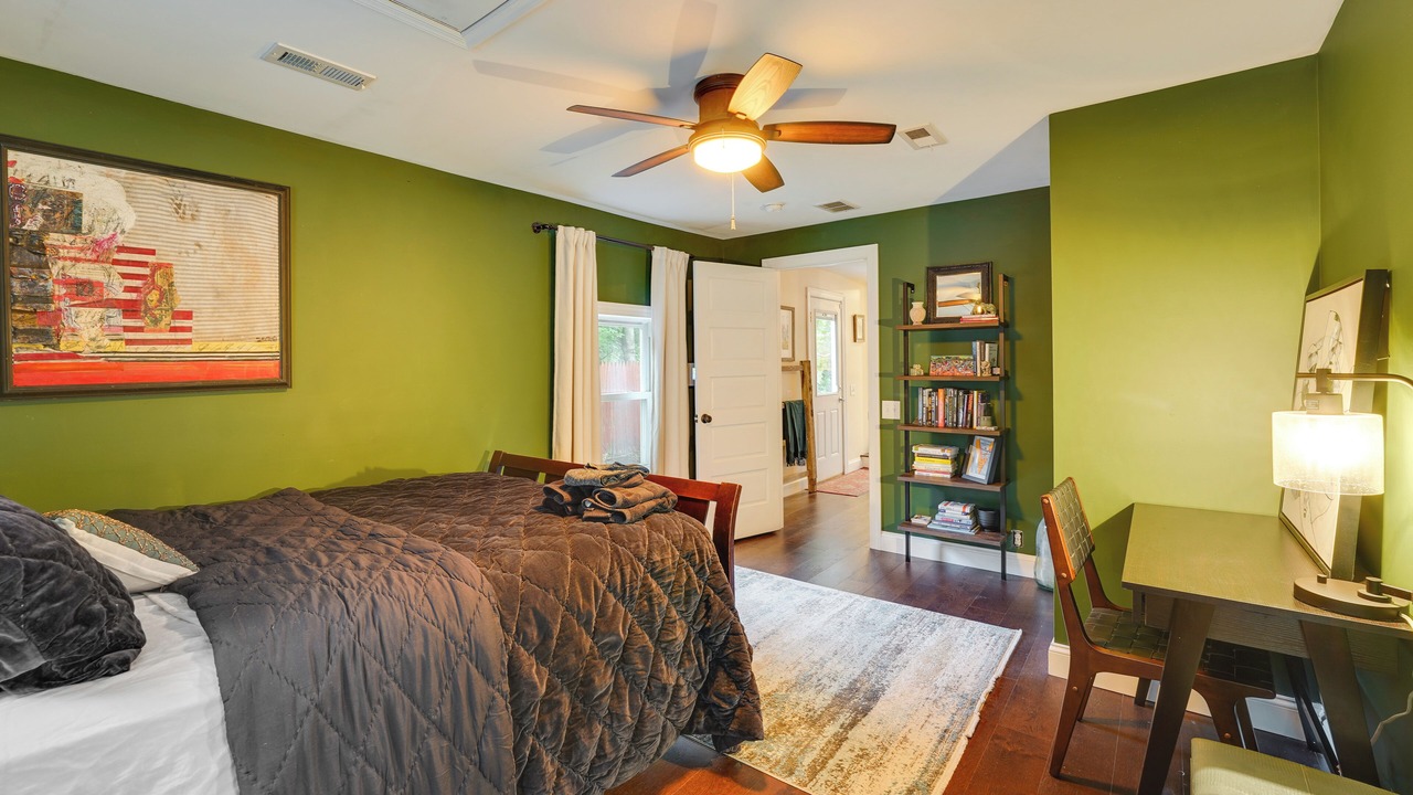 Photo of Bedroom in Bridgeton Townshp