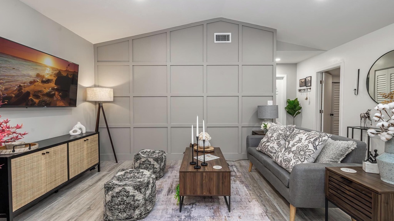 Photo of Livingroom in Davie