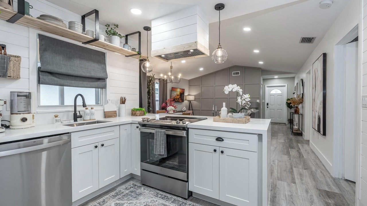 Photo of Kitchen in Davie