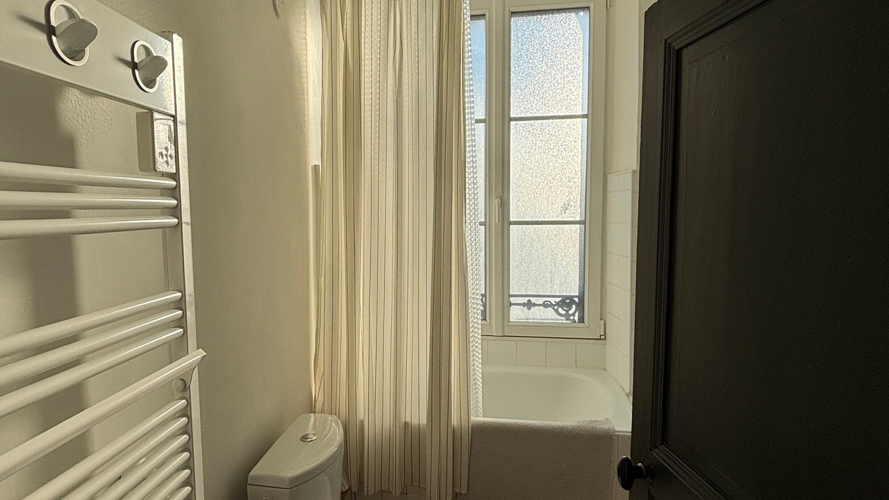 Photo of Bathroom in Moulins-la-Marche