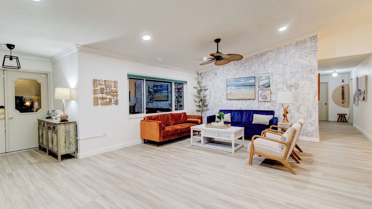 Photo of Livingroom in Trailer Estates