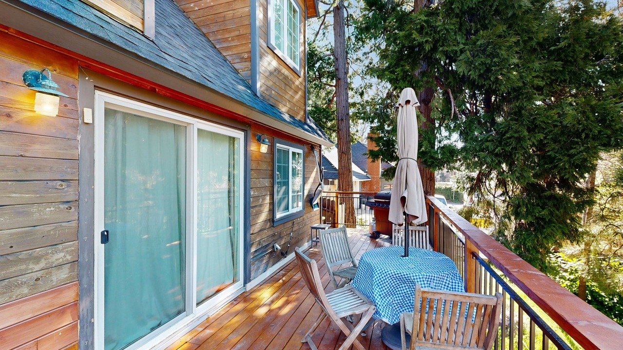 Photo of Outdoor in Cedar Glen