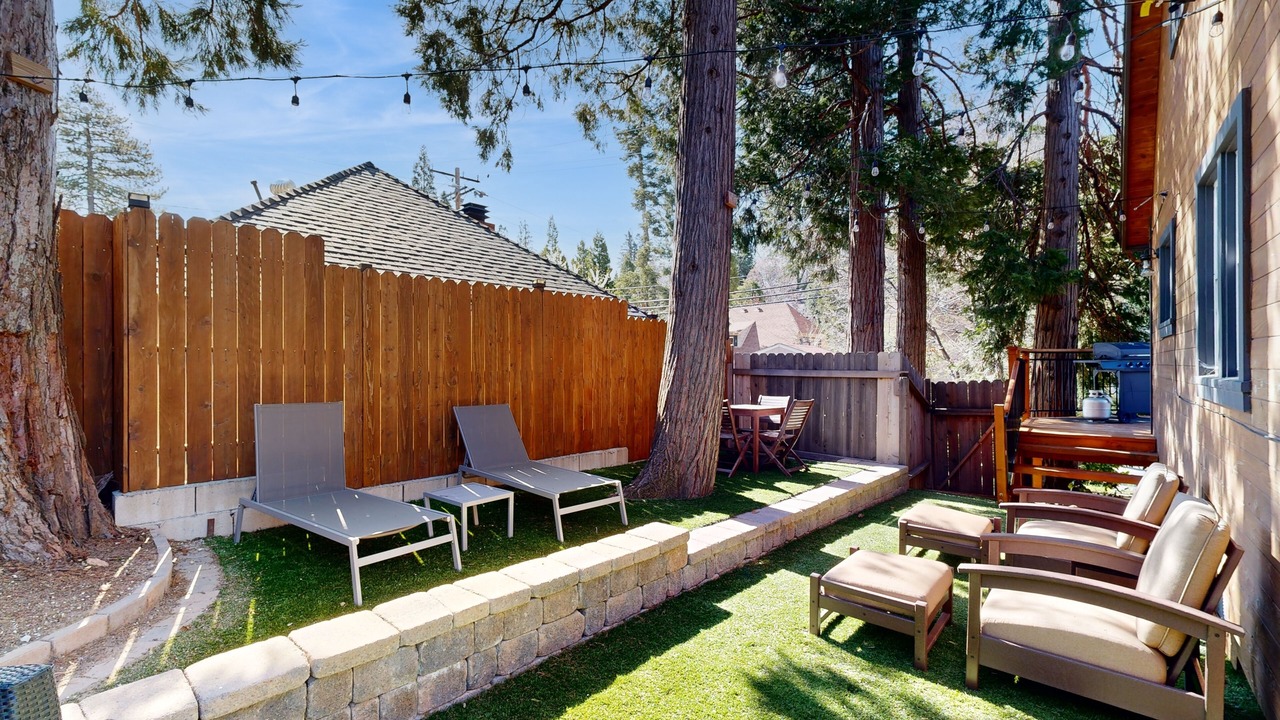 Photo of Patio Balcony in Cedar Glen