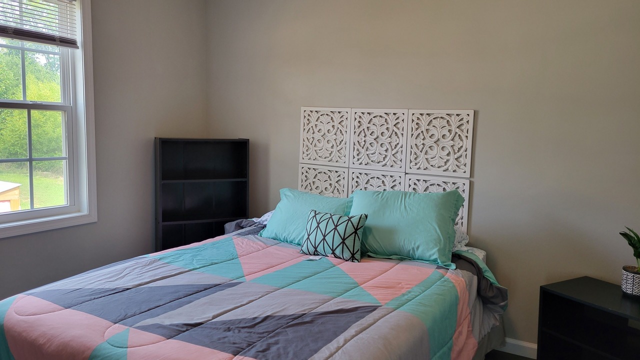 Photo of Bedroom in Stokes