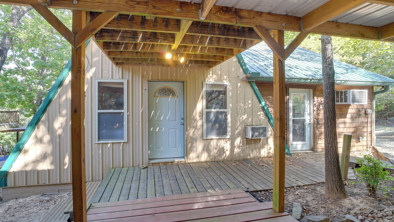 Photo of Outdoor in Hoyt