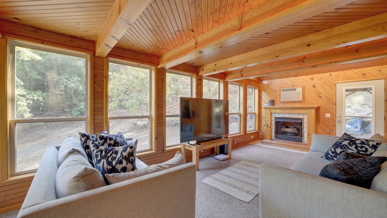Photo of Livingroom in Hoyt