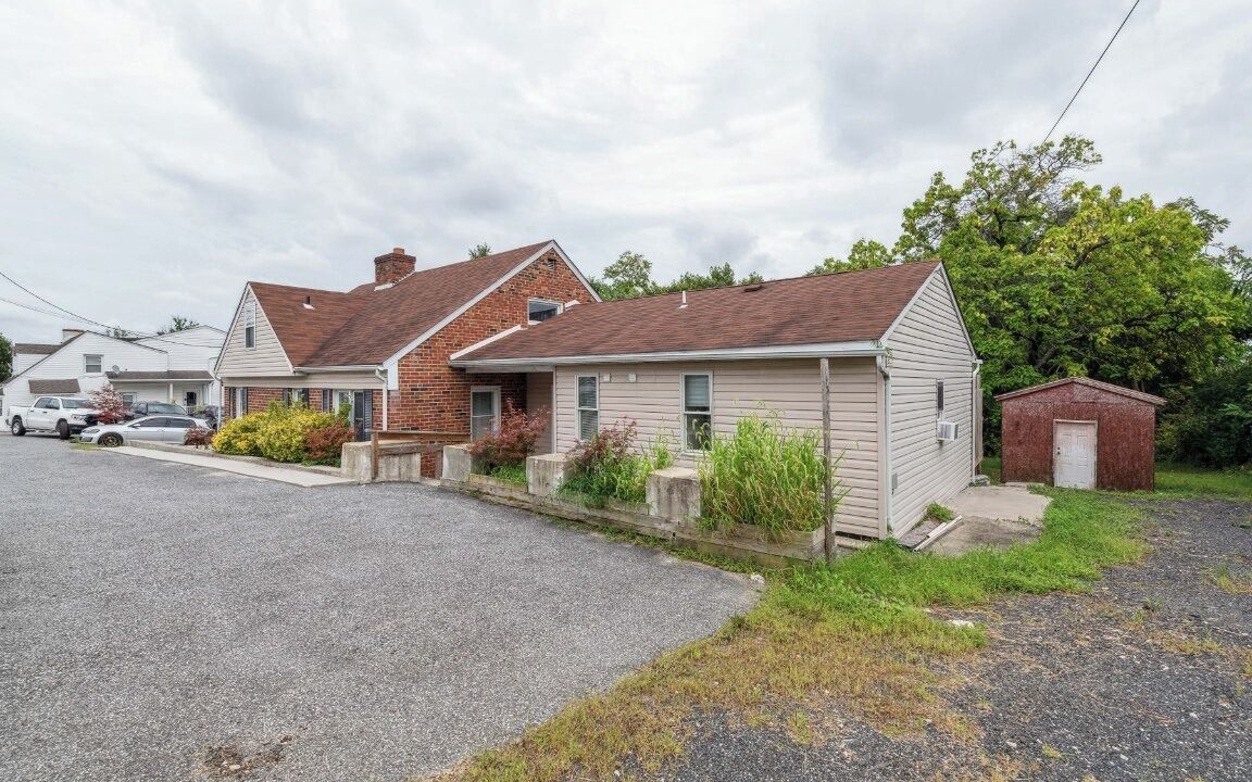 Photo of Outdoor in Parkville