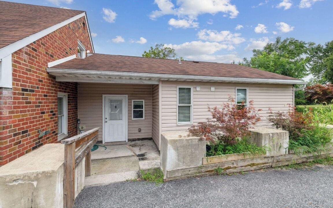 Photo of Outdoor in Parkville