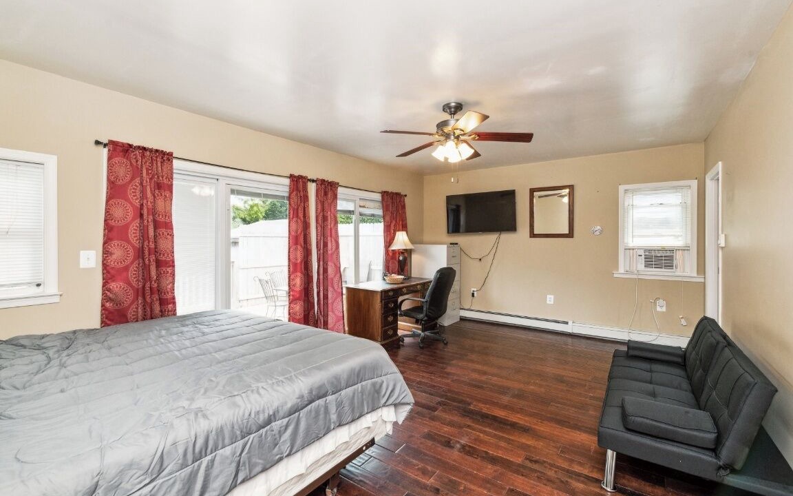 Photo of Bedroom in Parkville