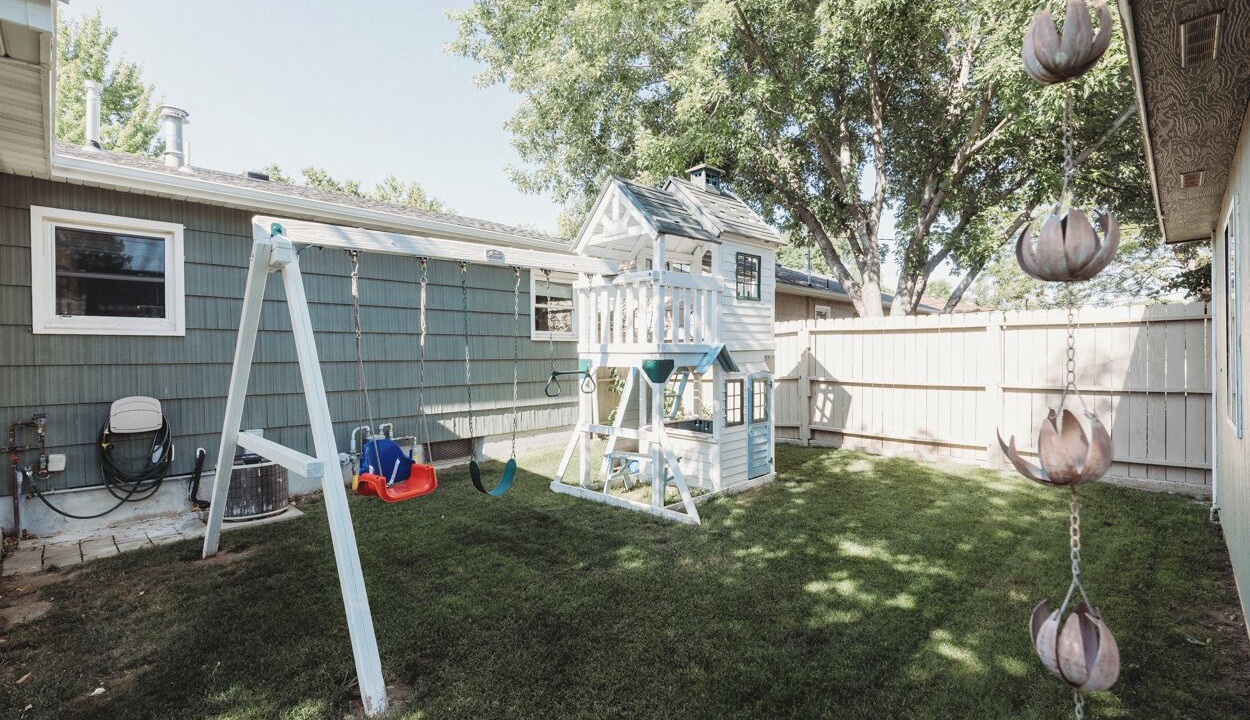 Photo of Others in Central - Terry