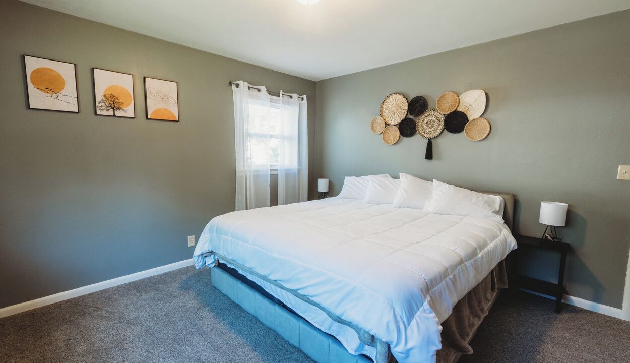 Photo of Bedroom in Central - Terry