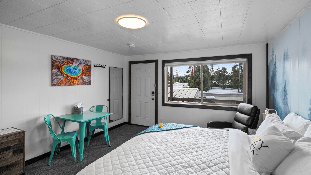 Photo of Bedroom in West Yellowstone