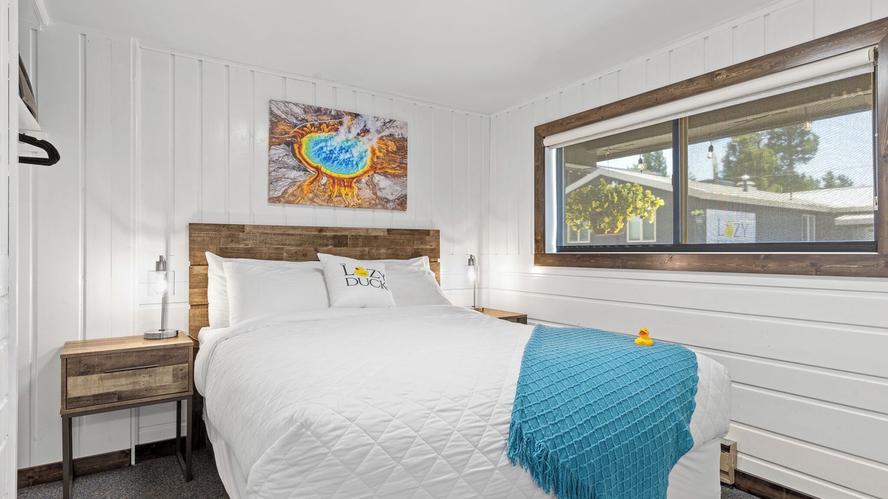 Photo of Bedroom in West Yellowstone