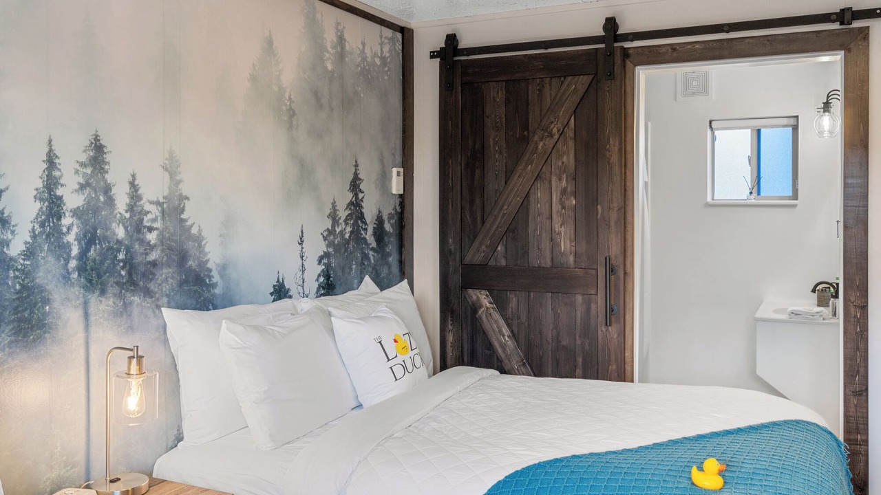 Photo of Bedroom in West Yellowstone