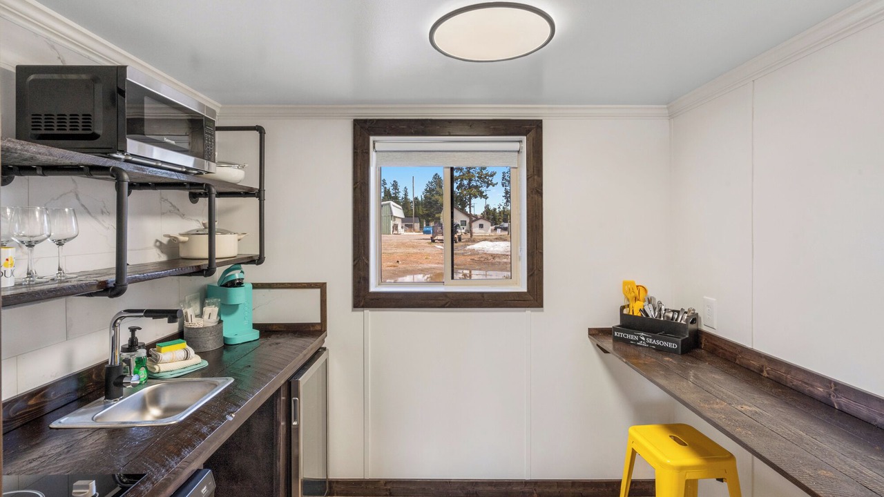 Photo of Kitchen in West Yellowstone