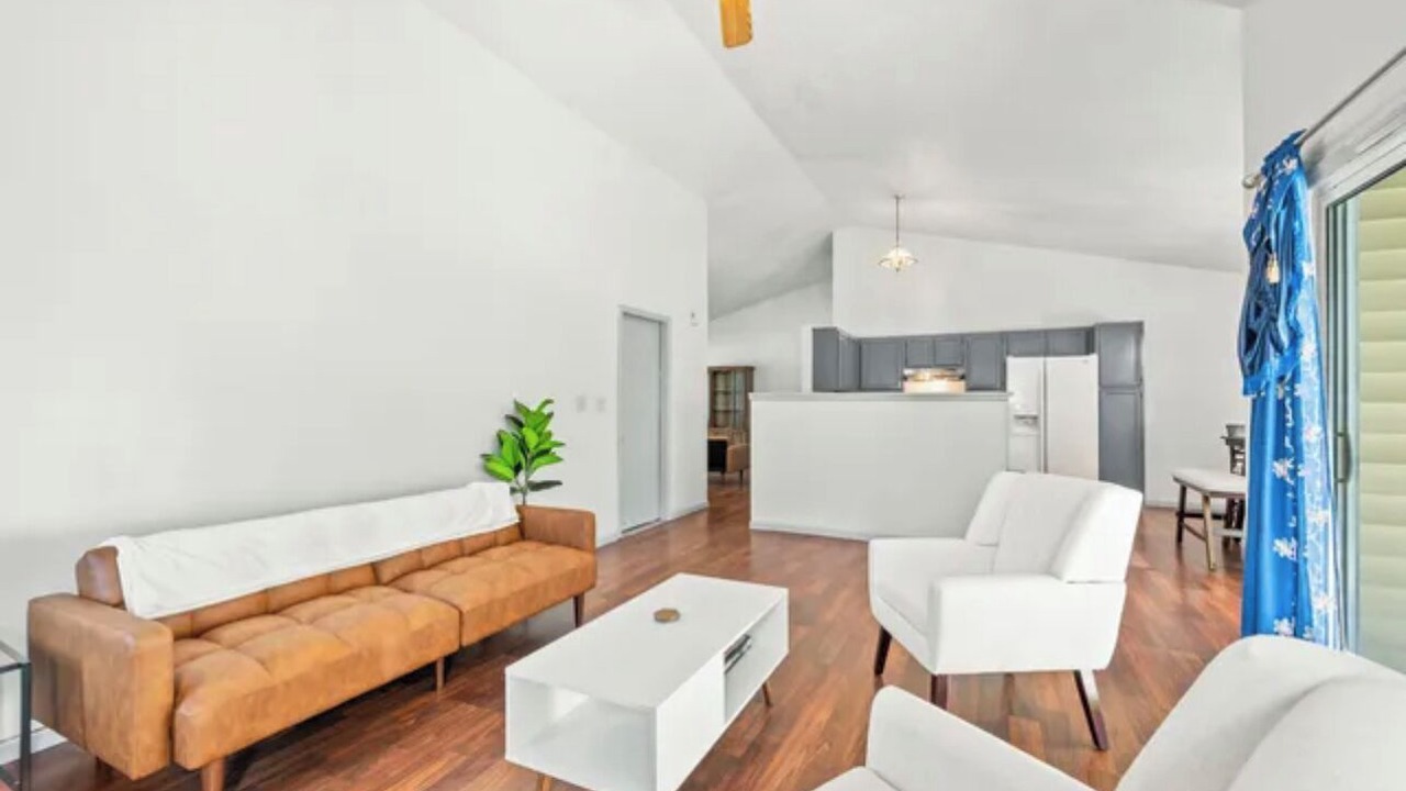 Photo of Livingroom in Acton