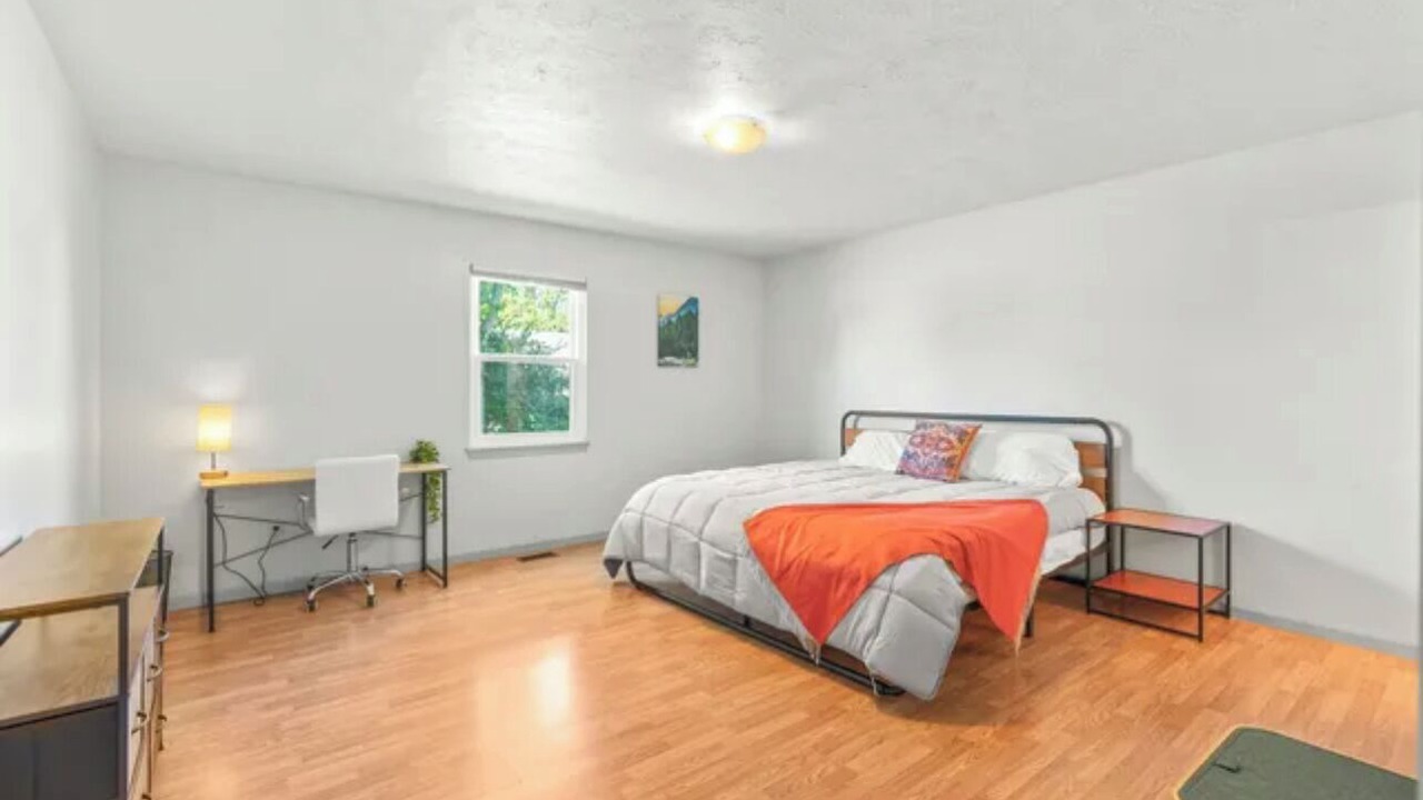 Photo of Bedroom in Acton