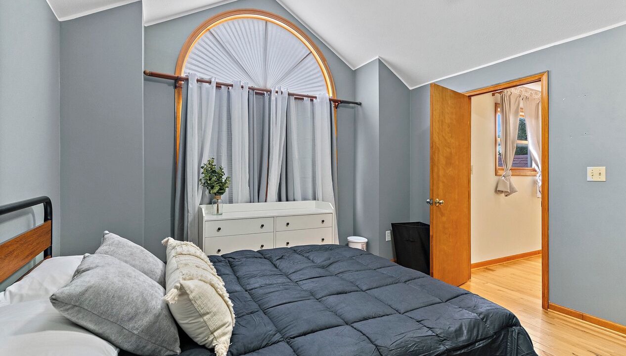 Photo of Others in Columbus