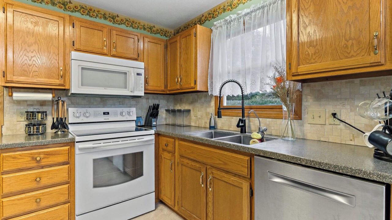 Photo of Others in Columbus