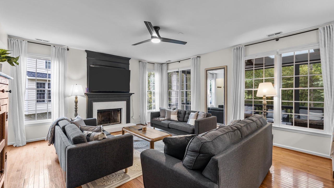 Photo of Livingroom in Durham
