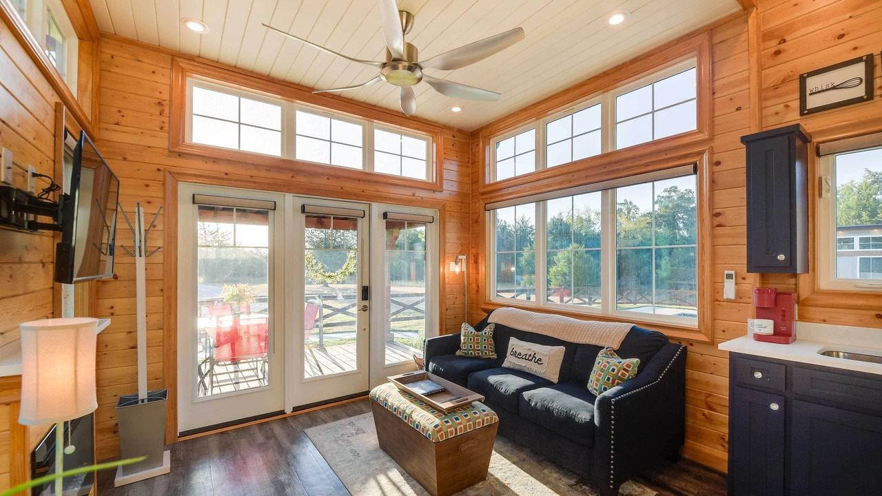Photo of Bedroom in Whitney