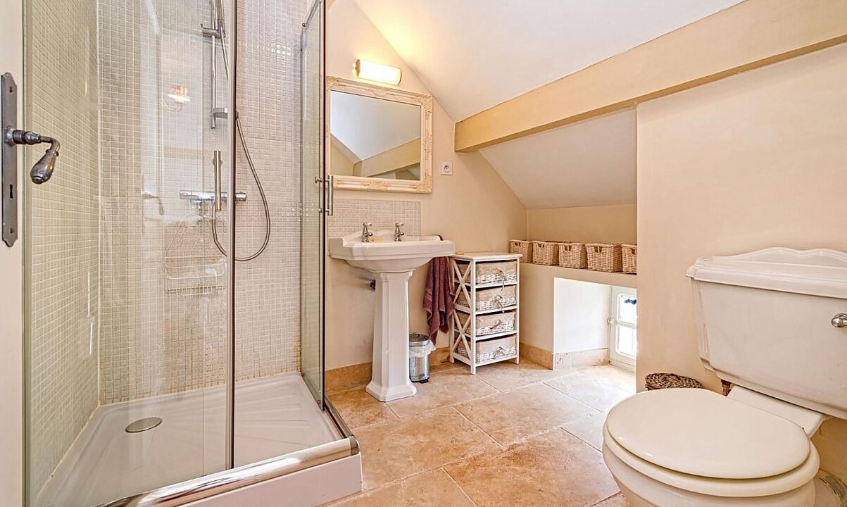 Photo of Bathroom in Mirandol-Bourgnounac