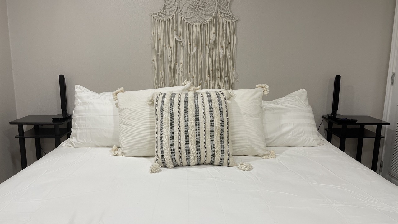 Photo of Bedroom in Eastern Division