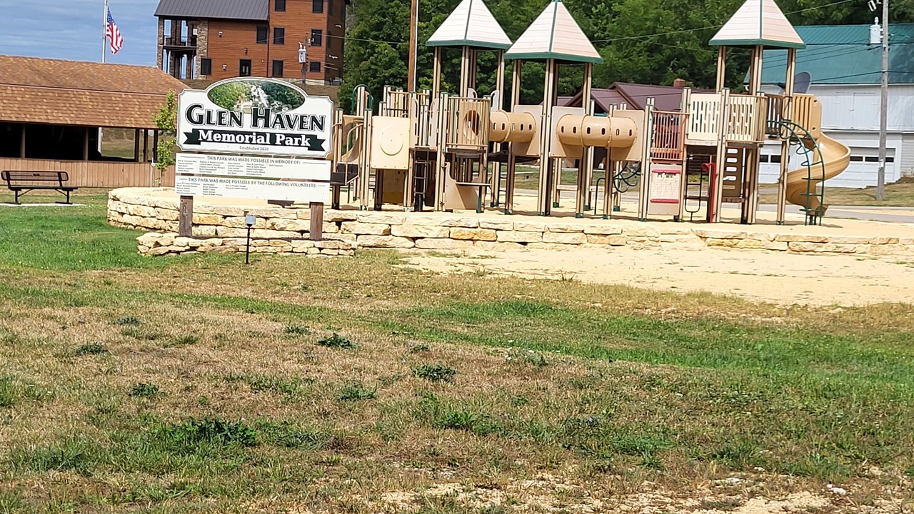 Photo of Others in Glen Haven