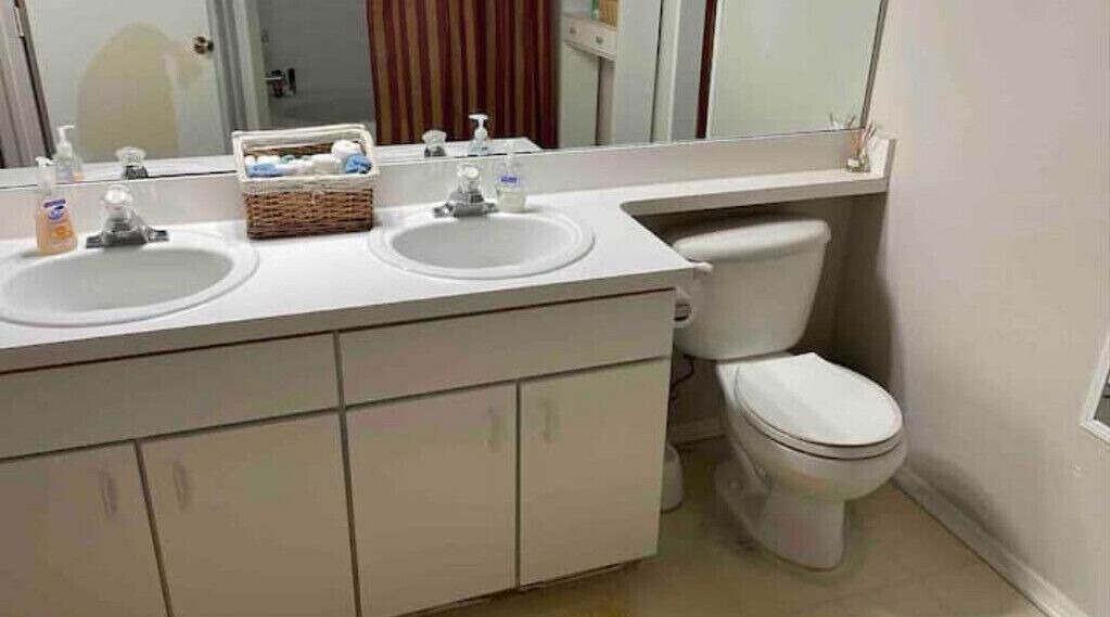 Photo of Bathroom in Meadow Pointe