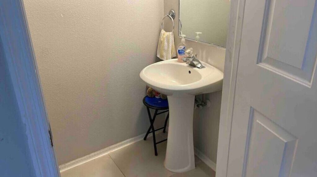 Photo of Bathroom in Meadow Pointe