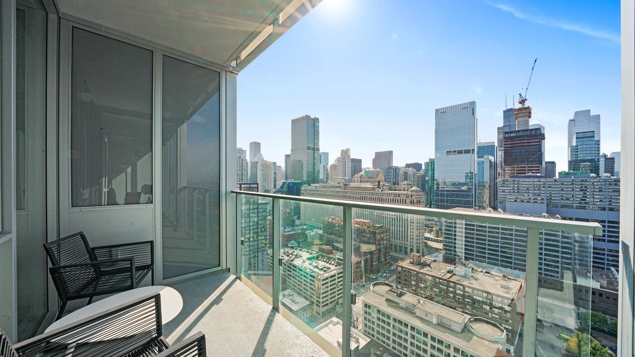 Photo of Outdoor in Downtown Chicago