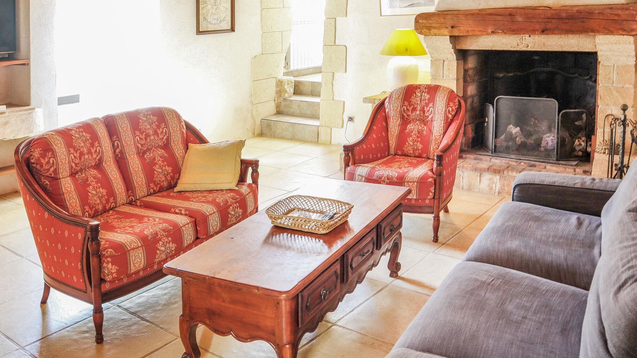 Photo of Bedroom in Rochefort-du-Gard