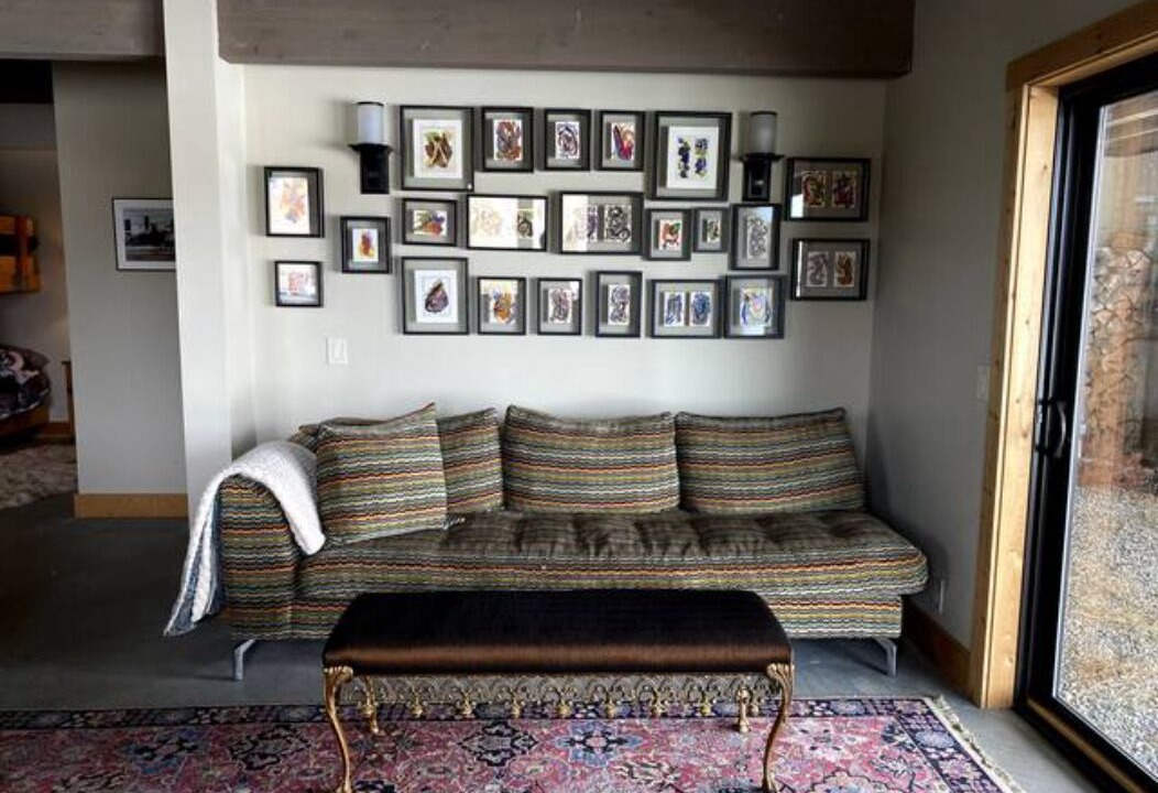 Photo of Livingroom in Stanley