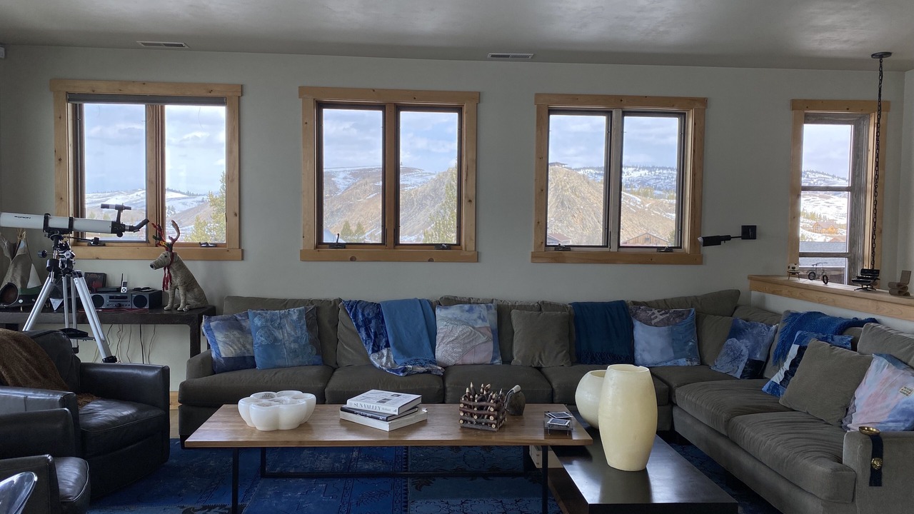 Photo of Livingroom in Stanley